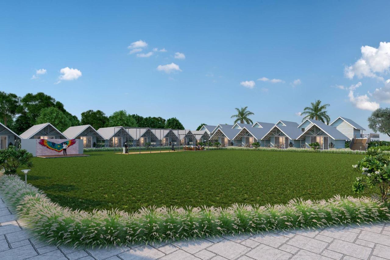 Praveg Beach Resort Daman, Jampore Beach Buitenkant foto